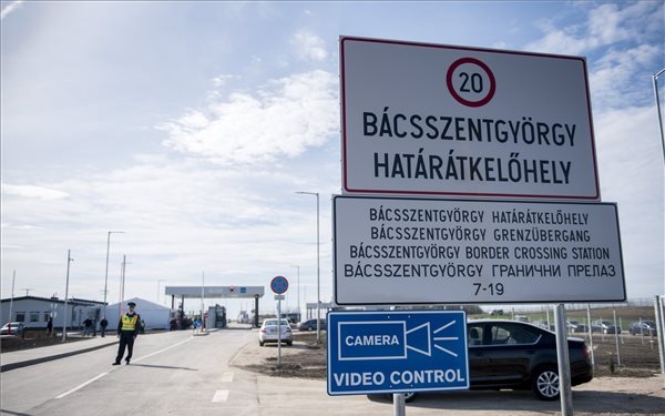 Új magyar-szerb határátkelőhely nyílt 