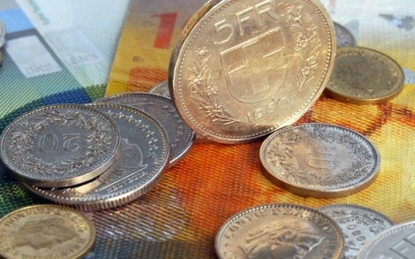 Devizapiac - Nagyot erősödött a forint