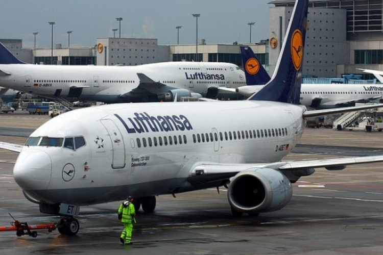 Sztrájkolnak két német repülőtéren, budapesti járatot is töröltek