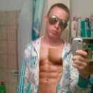 22 fotó srácokról, akik a Photoshophoz is annyira hülyék, mint a gyúráshoz