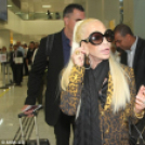 Donatella Versace egyre ijesztőbben néz ki – fotók