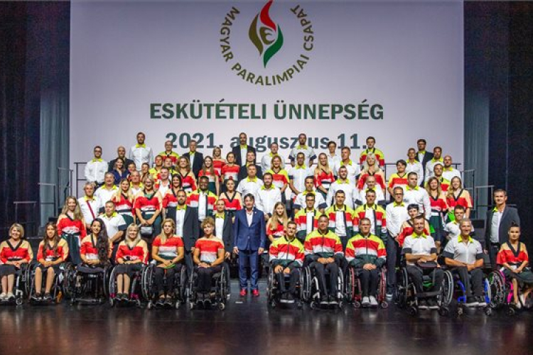 Letették az esküt a magyar paralimpiai csapat tagjai