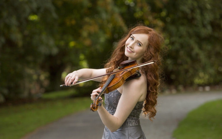 Exkluzív interjút készített Jamie Winchester a Celtic Woman sztárjával - VIDEÓVAL