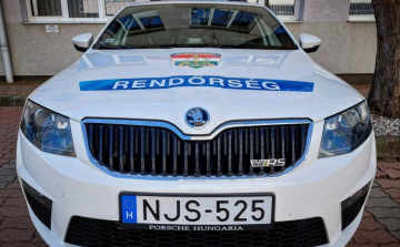 Autójában szívott füves cigit a fiatal
