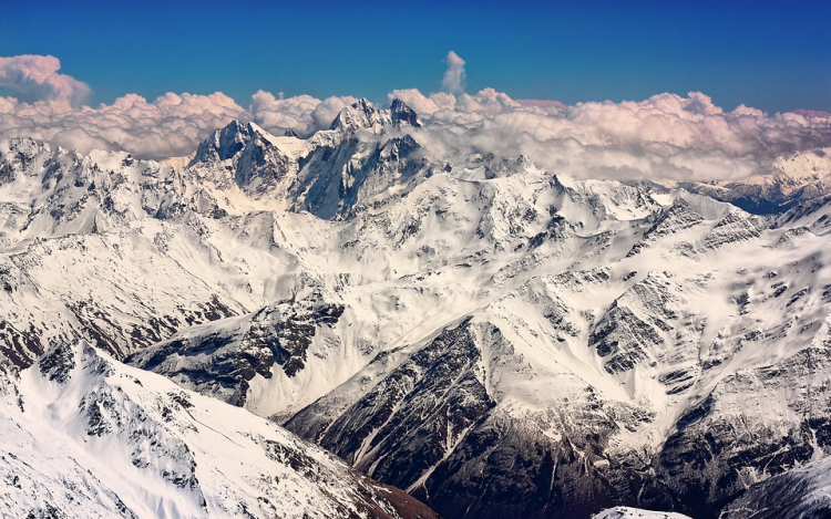 Orosz alpinistákat ért szerencsétlenség az Elbruszon, többen meghaltak