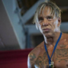 Mickey Rourke szétplasztikázott arca olyan stádiumba ért, amit nehéz ép ésszel felfogni