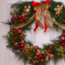 Látványos adventi ajtódíszek - fotók