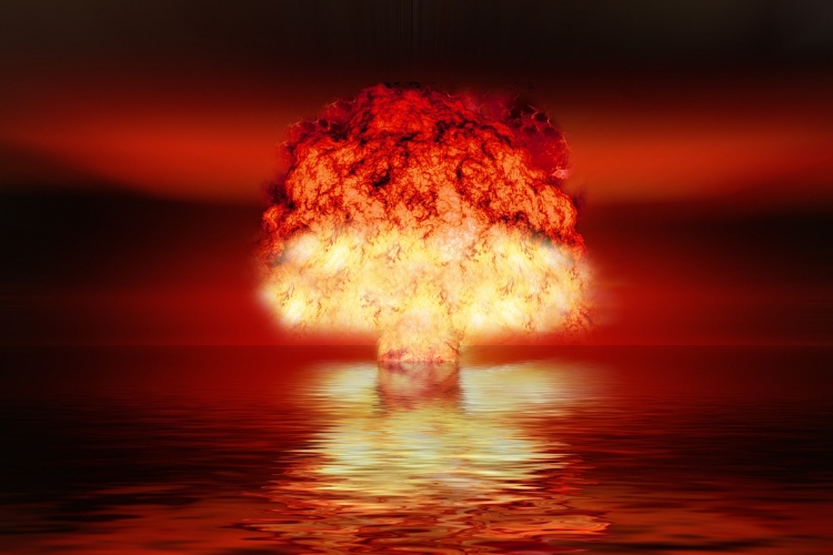 Egy atomfegyver-kísérlet végrehajtását vitatták meg az amerikai kormány tagjai 