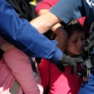 Újra kitörtek Röszkénél a migránsok: mentők is érkeztek - Galéria