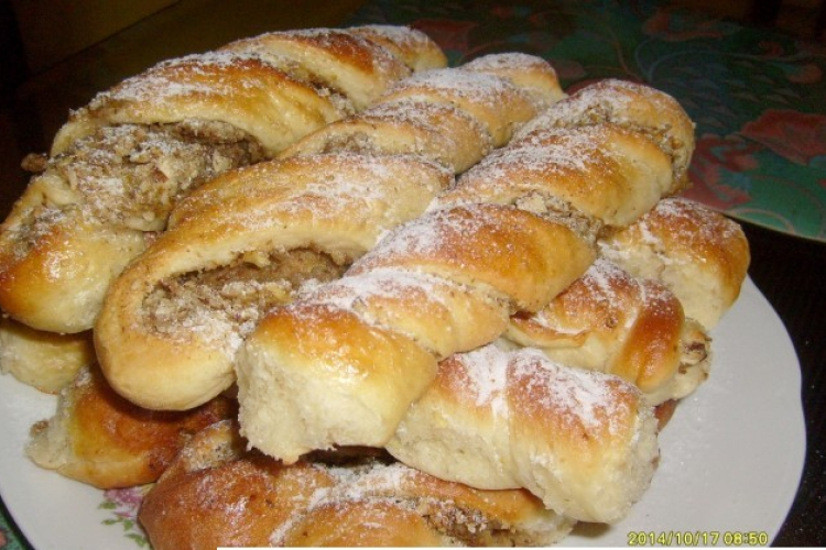 Diós-almás tekert recept
