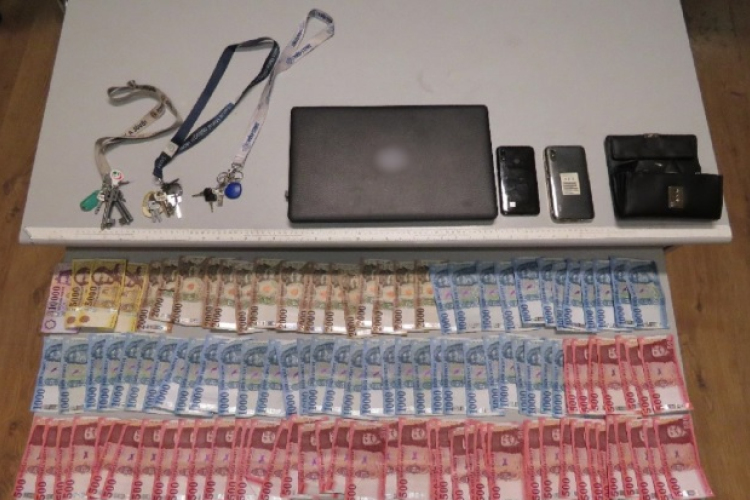 Amerre járt, lopott