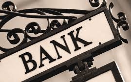 Huszonöt bank bukott meg Európában