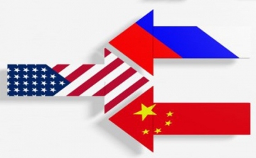 Az USA háborúra készül Kínával, Oroszországgal, hogy a bankokat mentse