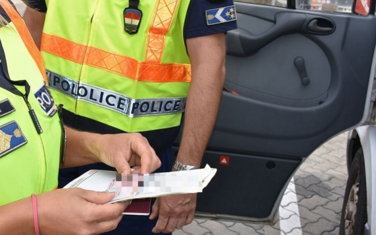 Változnak a veszélyhelyzet idején lejáró okmányokkal kapcsolatos szabályok