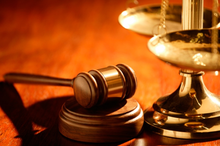 Bíróság: etikai kifogás, szóbeli fellebbezés, rágalmazás?