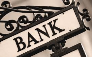 Huszonöt bank bukott meg Európában