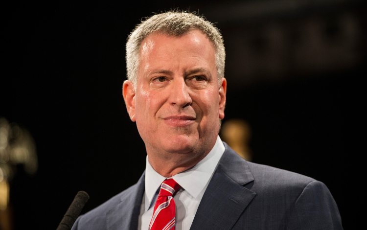 Beiktatták tisztségébe New York újraválasztott polgármesterét