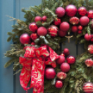Látványos adventi ajtódíszek - fotók
