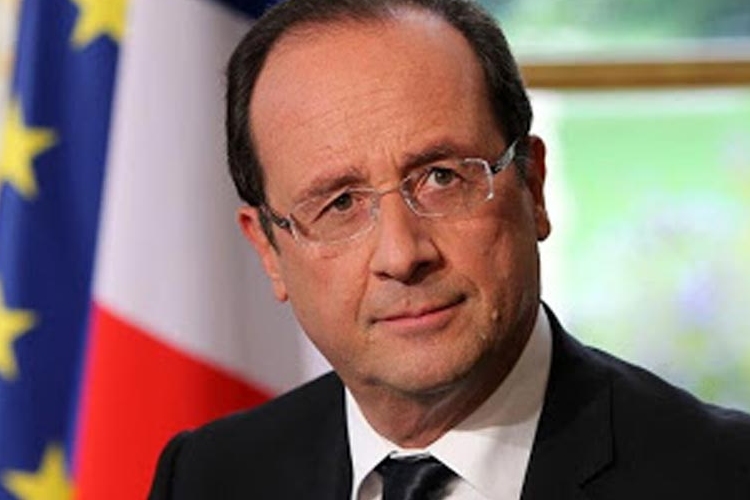 Hollande: családja nélkül visszatérhet Koszovóból Franciaországba a kitoloncolt romalány