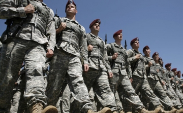 Mostantól transzneműek is szolgálhatnak az amerikai hadseregben
