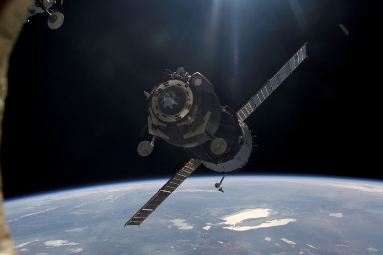 Pályára állították Szojuz orosz űrhajóval a brit OneWeb 34 műholdját