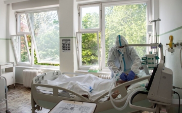 Meghalt egy beteg, huszonkettővel emelkedett a fertőzöttek száma Magyarországon