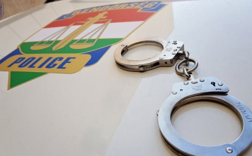 Rendőrökre támadó férfiakat ítéltek el Borsodban