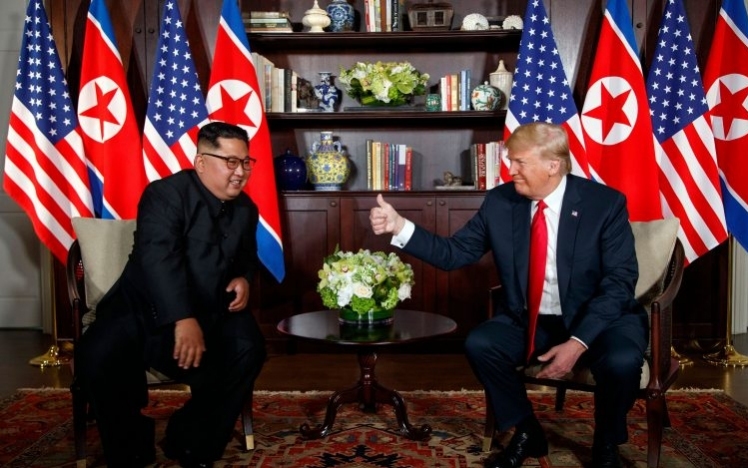 Az amerikai nemzetbiztonsági tanácsadó szerint sikeres volt a Trump-Kim csúcstalálkozó 