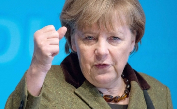 Illegális bevándorlás - Szakértő szerint Merkel kötéltáncot jár