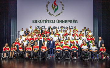 Letették az esküt a magyar paralimpiai csapat tagjai 