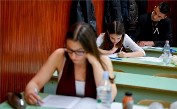 Nem találták nehéznek a magyar érettségi feladatokat a diákok