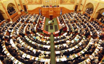 OGY - Az MSZP nem vesz részt a parlament ülésén